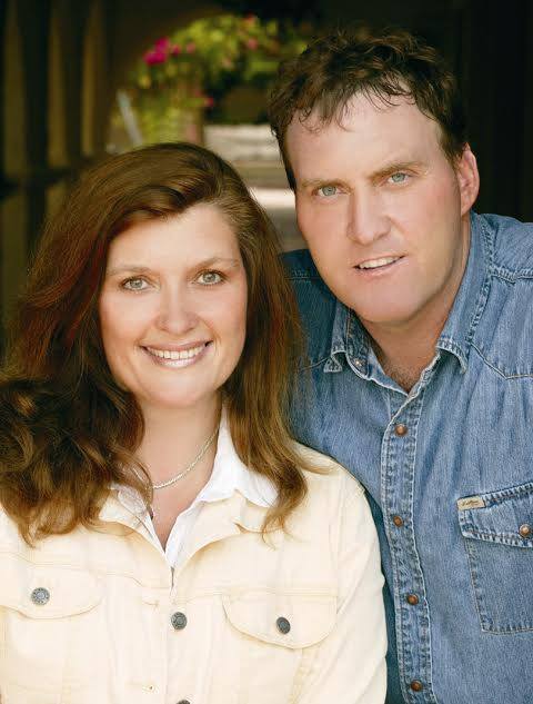 Anne and Eddie McKechnie, Tierra Antigua Realty logo